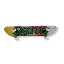 Afbeelding in Gallery-weergave laden, RAION &#39;OG&#39; Complete skateboard (Tie Dye)
