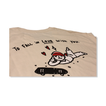 Afbeelding in Gallery-weergave laden, RAION &#39;To Fall In Love&#39; T-shirt (Natural)
